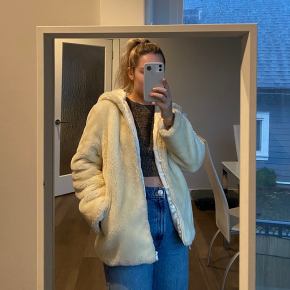 Vintage Fur Hooded Jacket - SMALL/MEDIUM - Picture 6 of 7